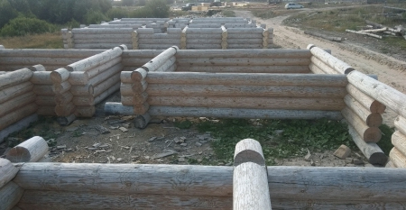 Сруб одноэтажного дома 12х12 м из рубленного бревна, 120 кв. м 