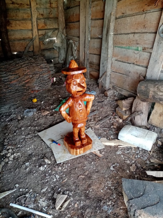 Деревянная фигурка пиноккио из «Шрека»