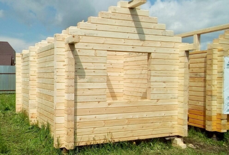 Сруб бани из профилированного бруса 3х5 м, 12 кв. м