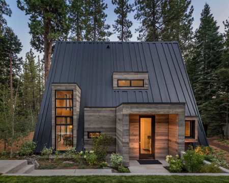 Двухэтажный A-Frame дом, 8x8 метра, 158 кв. м