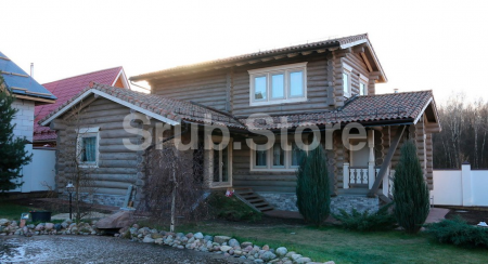 Дом из рубленного бревна (2 этажа) 170 кв.м