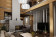 Двухэтажный загородный особняк из клеёного бруса, камин, 4 террасы, 4 спальни, 415 м²