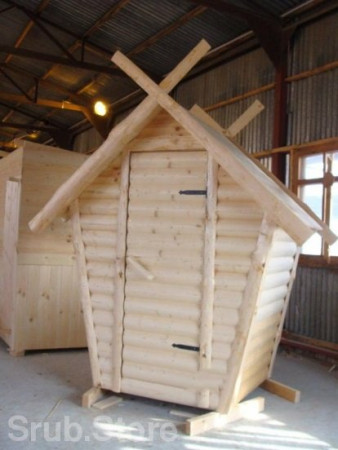Туалет "Лесной" (блок-хаус и дикий горбыль)