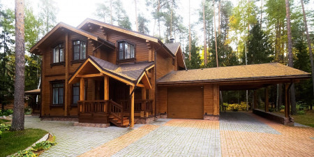 Дом из клеёного бруса с гаражом и навесом для автомобиля, 2 этажа, 282 м2