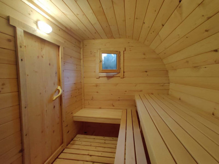 Баня овало бочка, 6х2,4 м, с раздевалкой и крыльцом