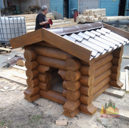 Собачьи будки из бревна