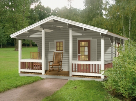 Баня из бруса 5,65x5,8 м (15 кв.м) с верандой